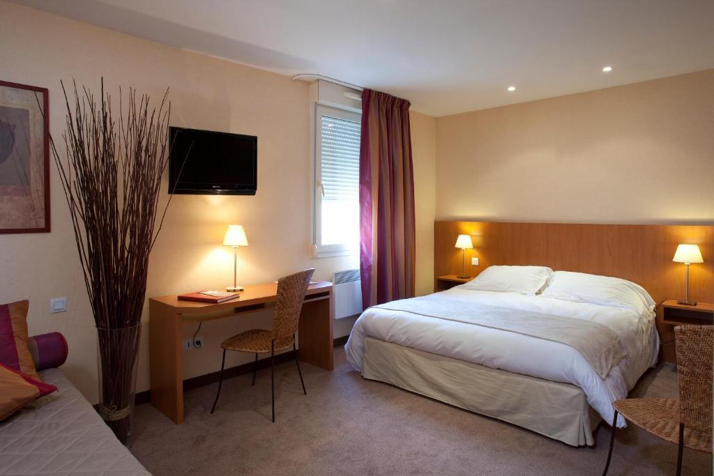 Hotel L'Oree Des Vignes Gilly-les-Citeaux ภายนอก รูปภาพ