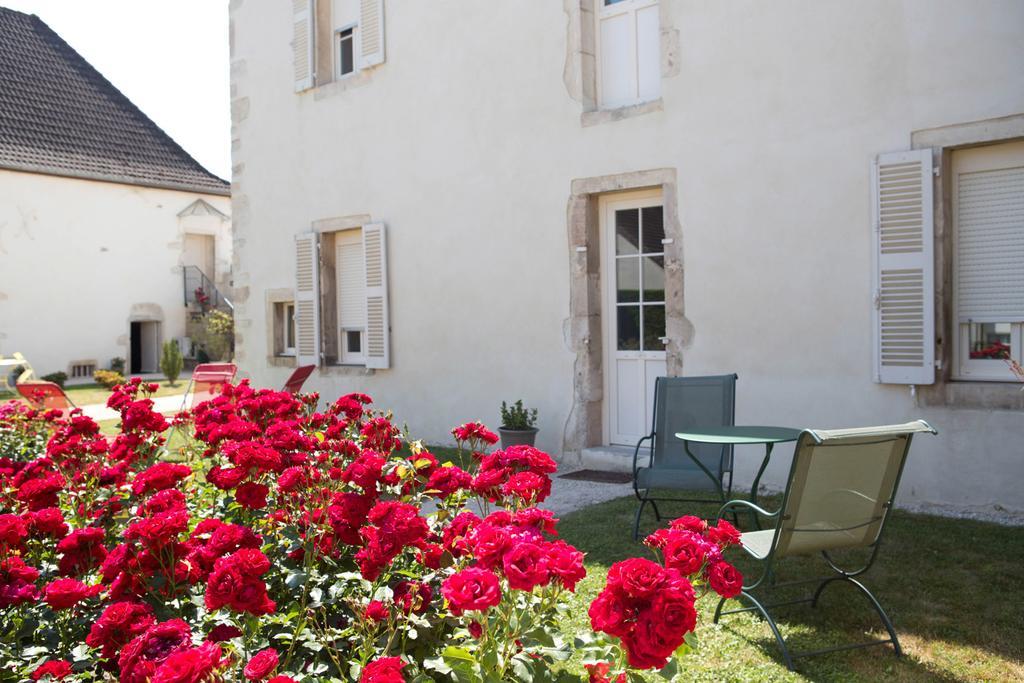 Hotel L'Oree Des Vignes Gilly-les-Citeaux ภายนอก รูปภาพ